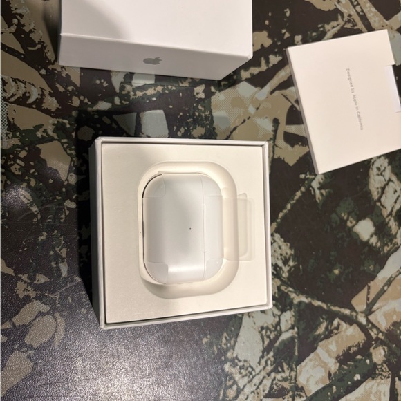 Apple AirPods Pro Gen 2